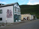 05-straatje-in-dawson-city