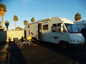 In de zon op Roadrunner RV-park