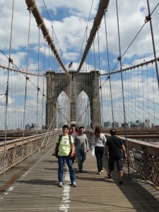 Wandelen over de Brooklyn Bridge