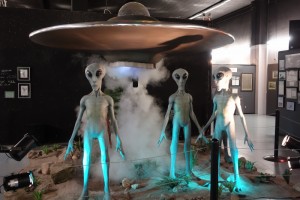 Aliens in Roswell